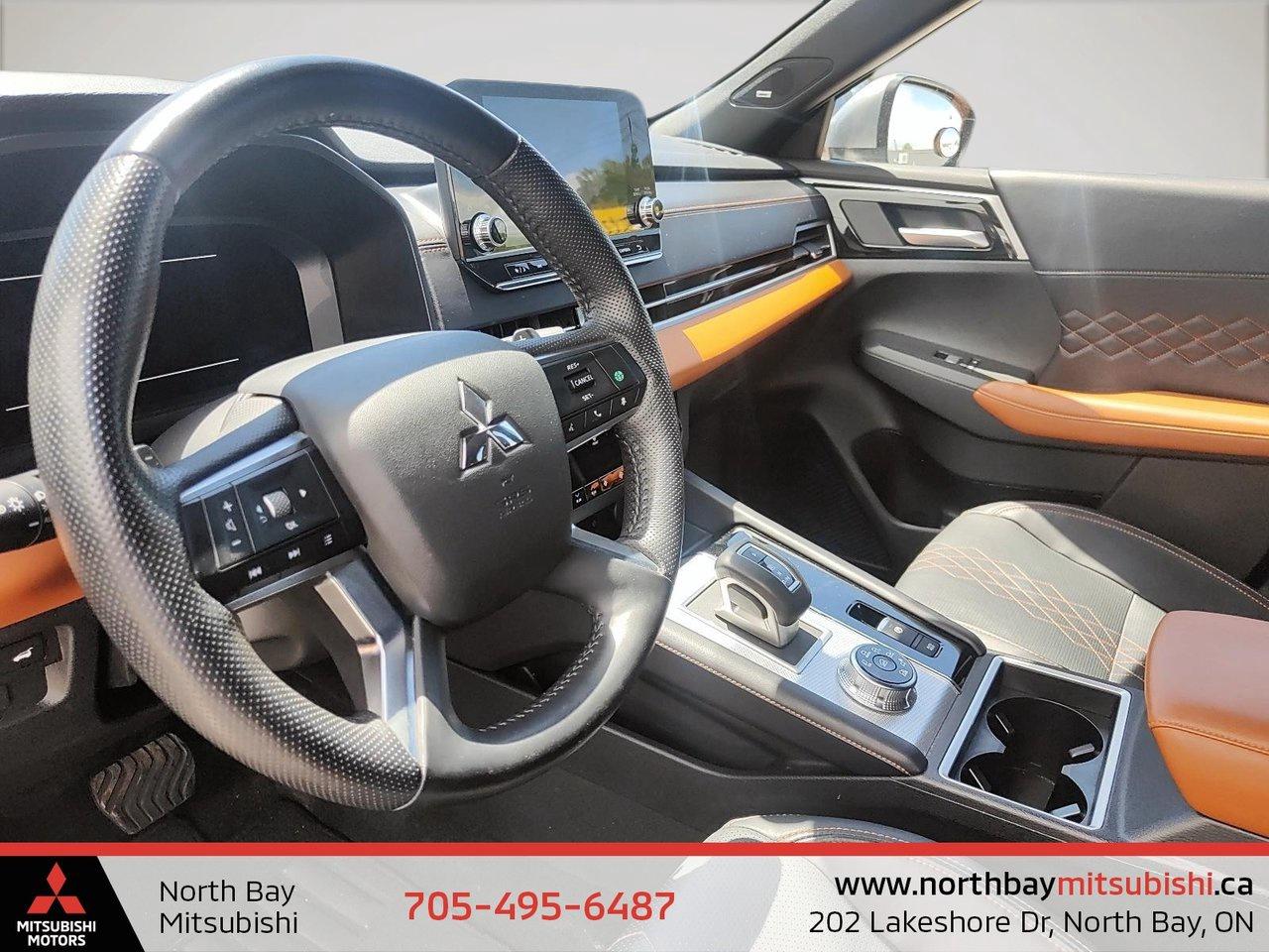 2024 Mitsubishi Outlander GT PREMIUM Photo