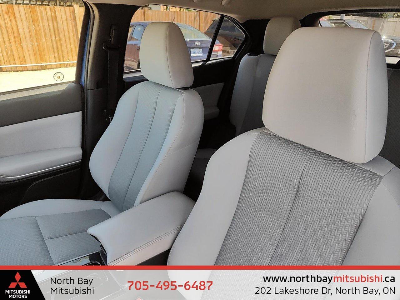 2022 Mitsubishi Eclipse Cross SE Photo