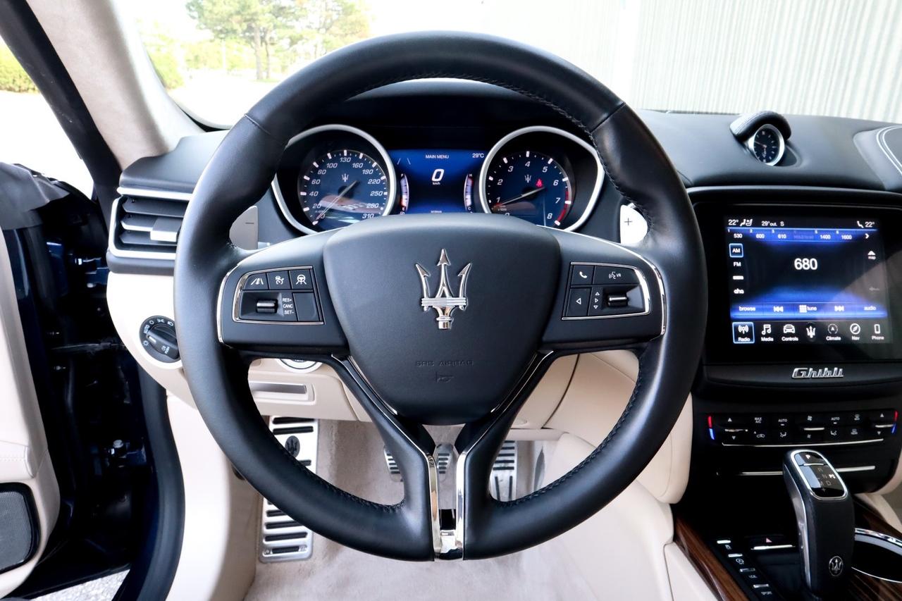 2019 Maserati Ghibli  Photo