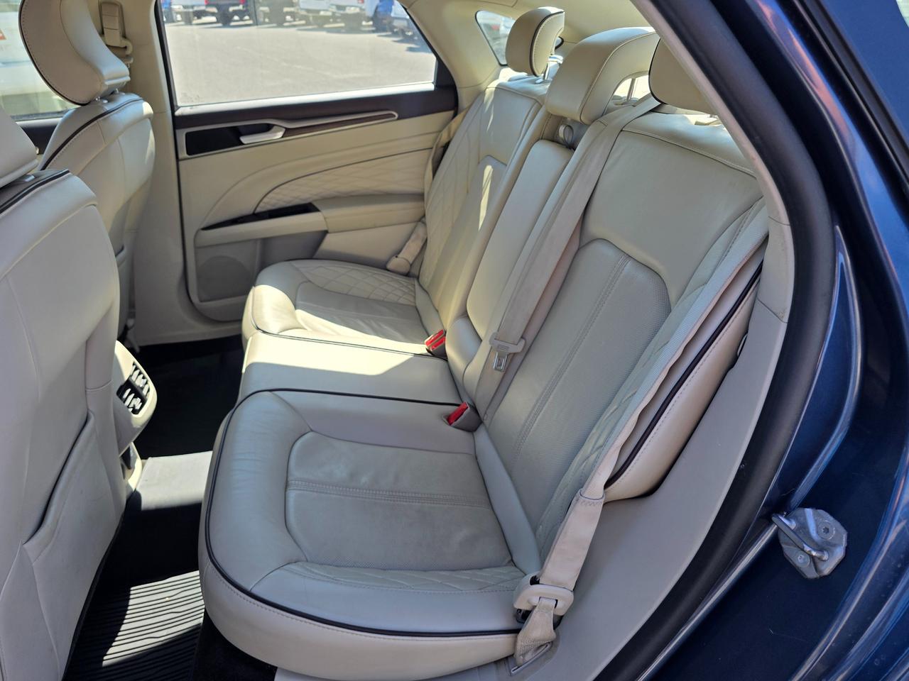 2018 Ford Fusion Energi Platinum 4dr Front-Wheel Drive Sedan Photo