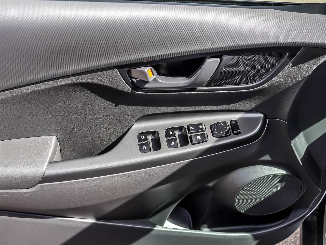 2023 Hyundai KONA Preferred Photo