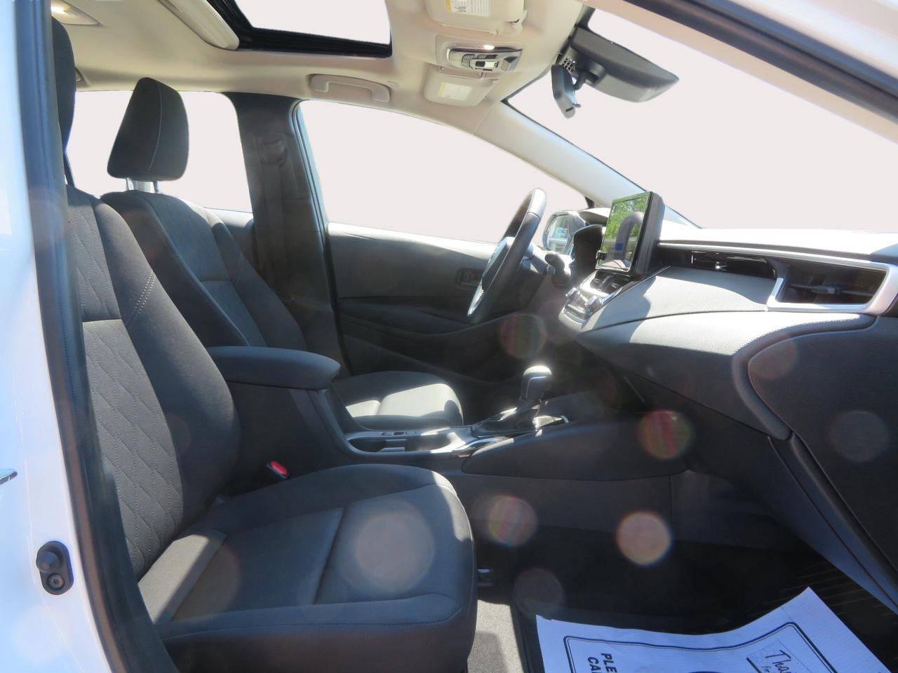 2025 Toyota Corolla LE CVT Photo