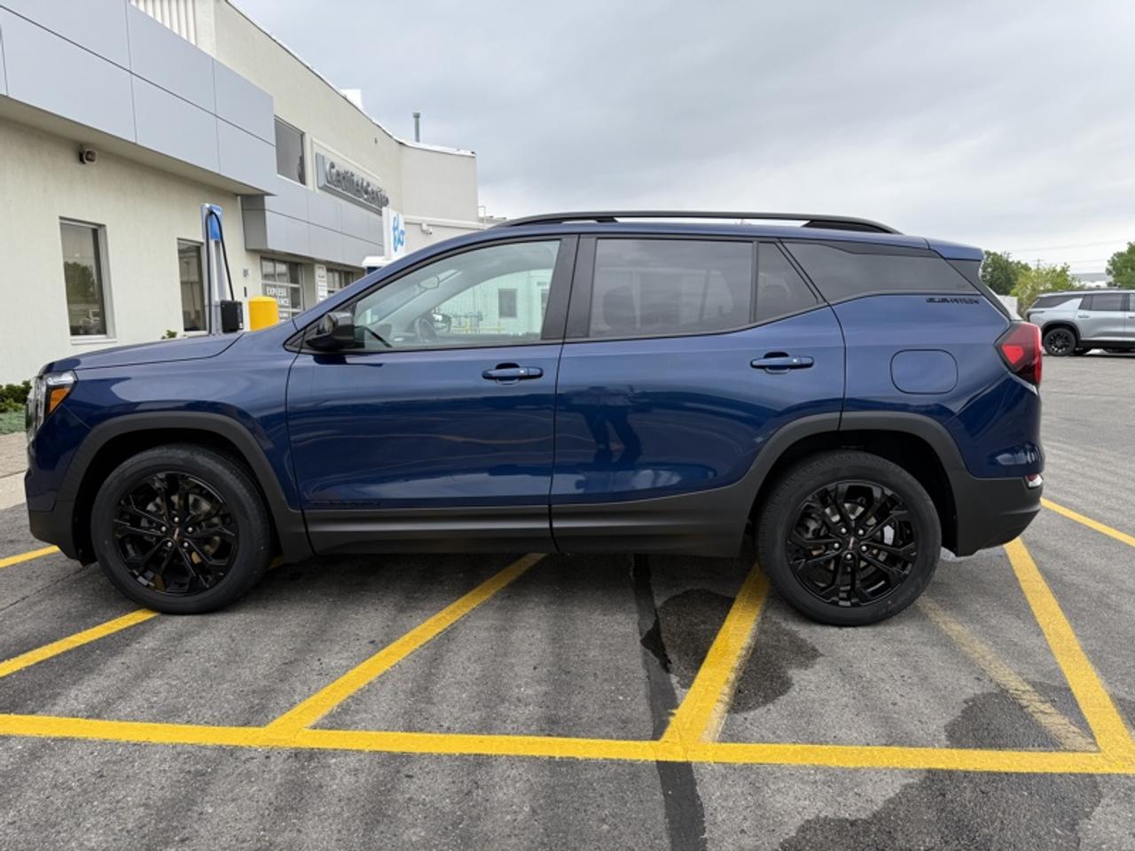 2022 GMC Terrain SLE AWD Photo