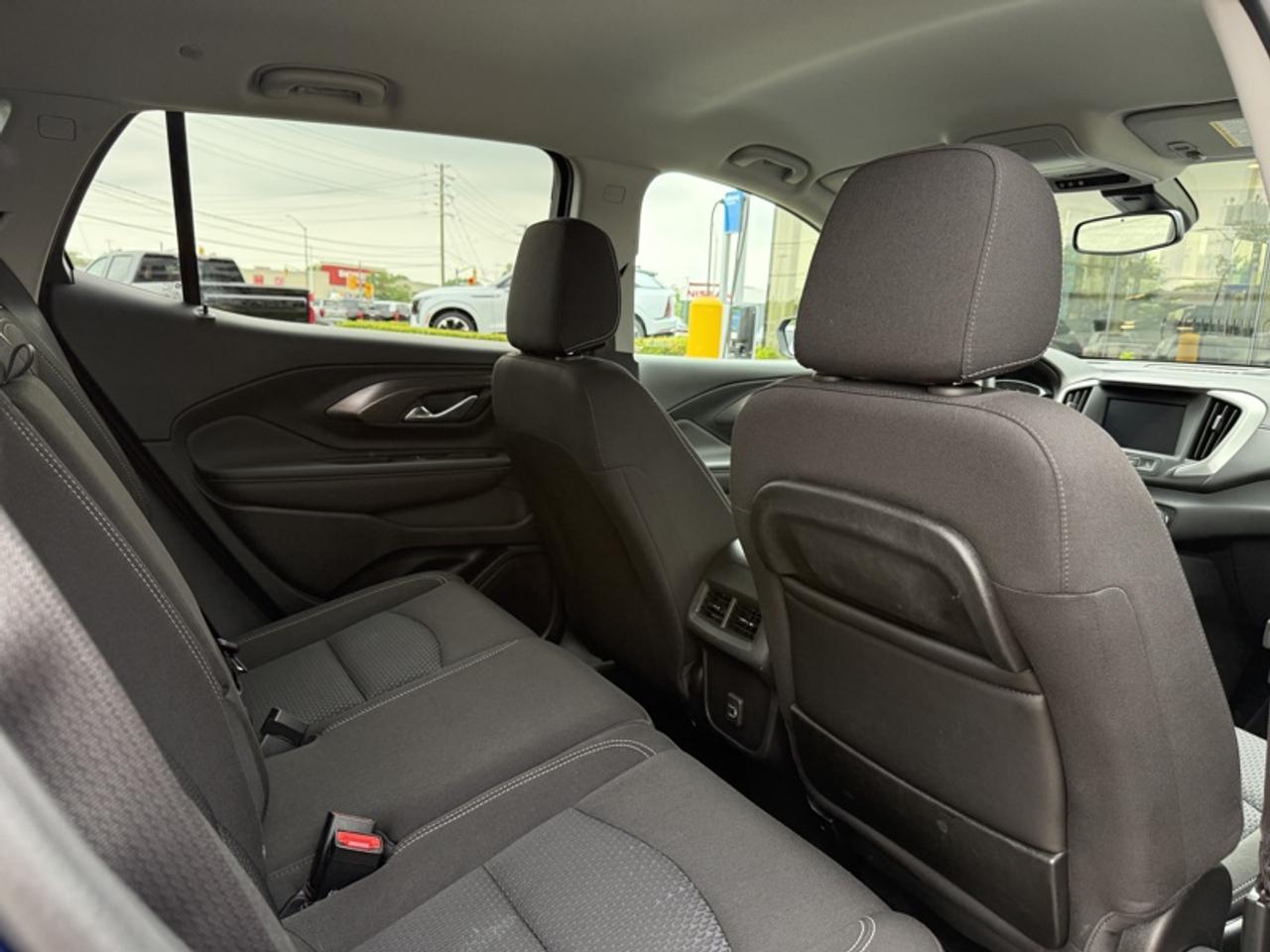 2022 GMC Terrain SLE AWD Photo