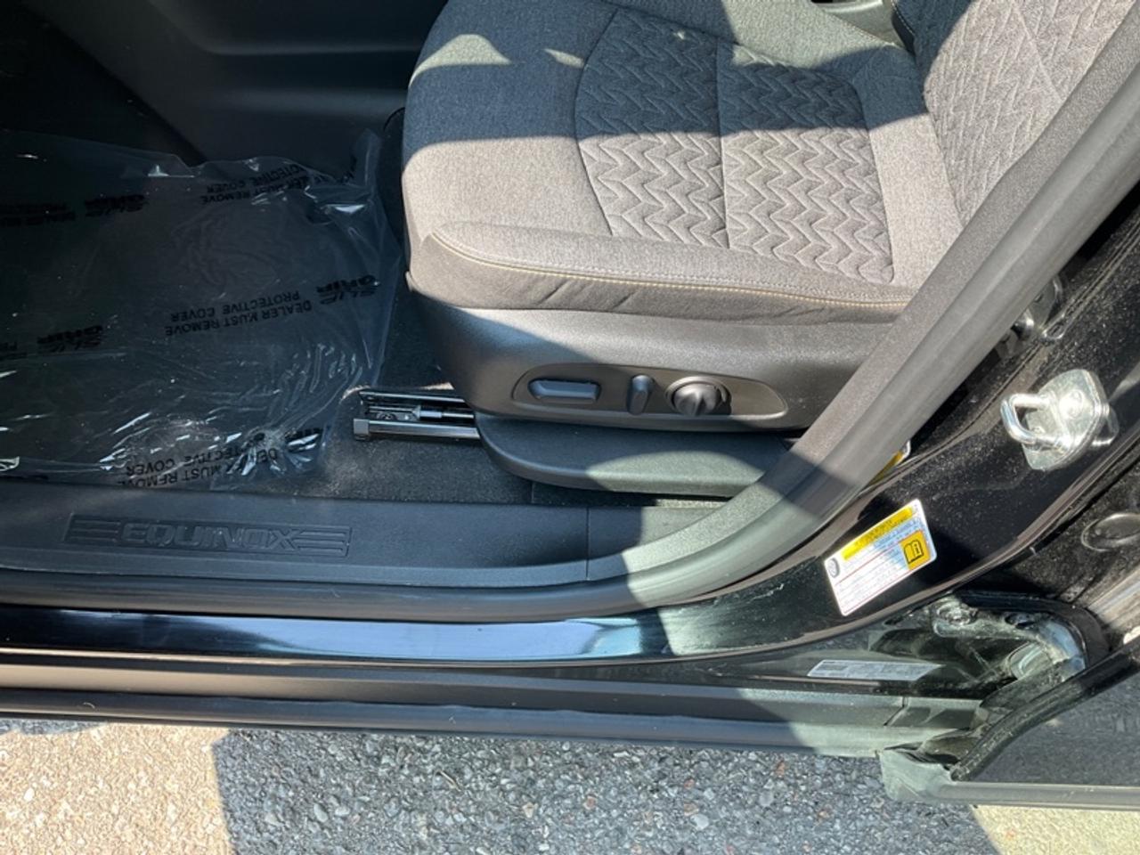 2022 Chevrolet Equinox LT Photo