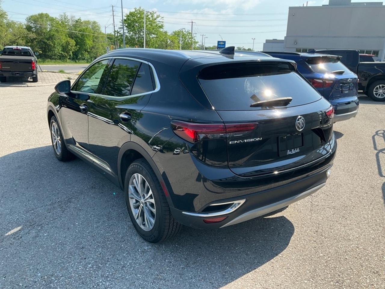 2022 Buick Envision Preferred Photo
