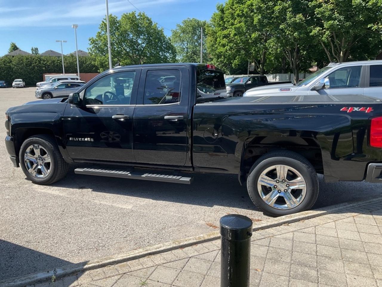 2018 Chevrolet Silverado 1500 LT Photo