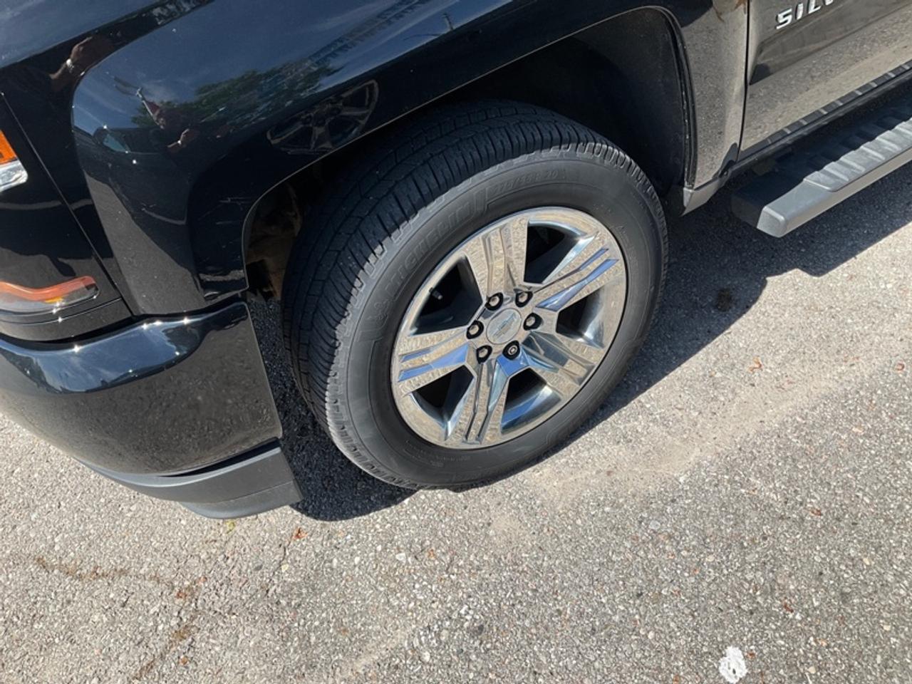 2018 Chevrolet Silverado 1500 LT Photo