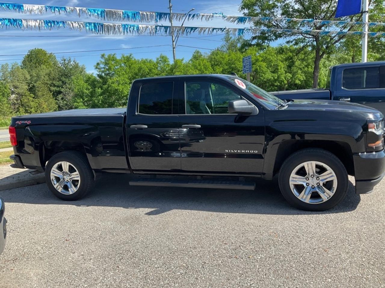 2018 Chevrolet Silverado 1500 LT Photo