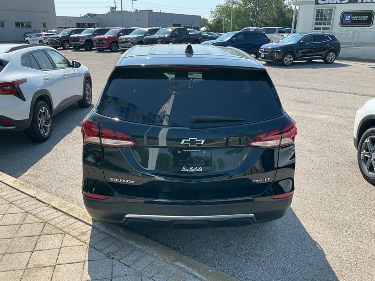 2022 Chevrolet Equinox LT Photo