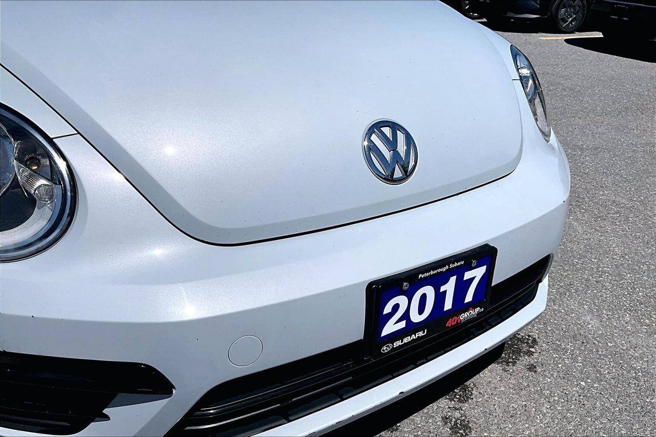 2017 Volkswagen Beetle CLASSIC   POWER TOP   HEATED SEATS   CARPLAY Photo