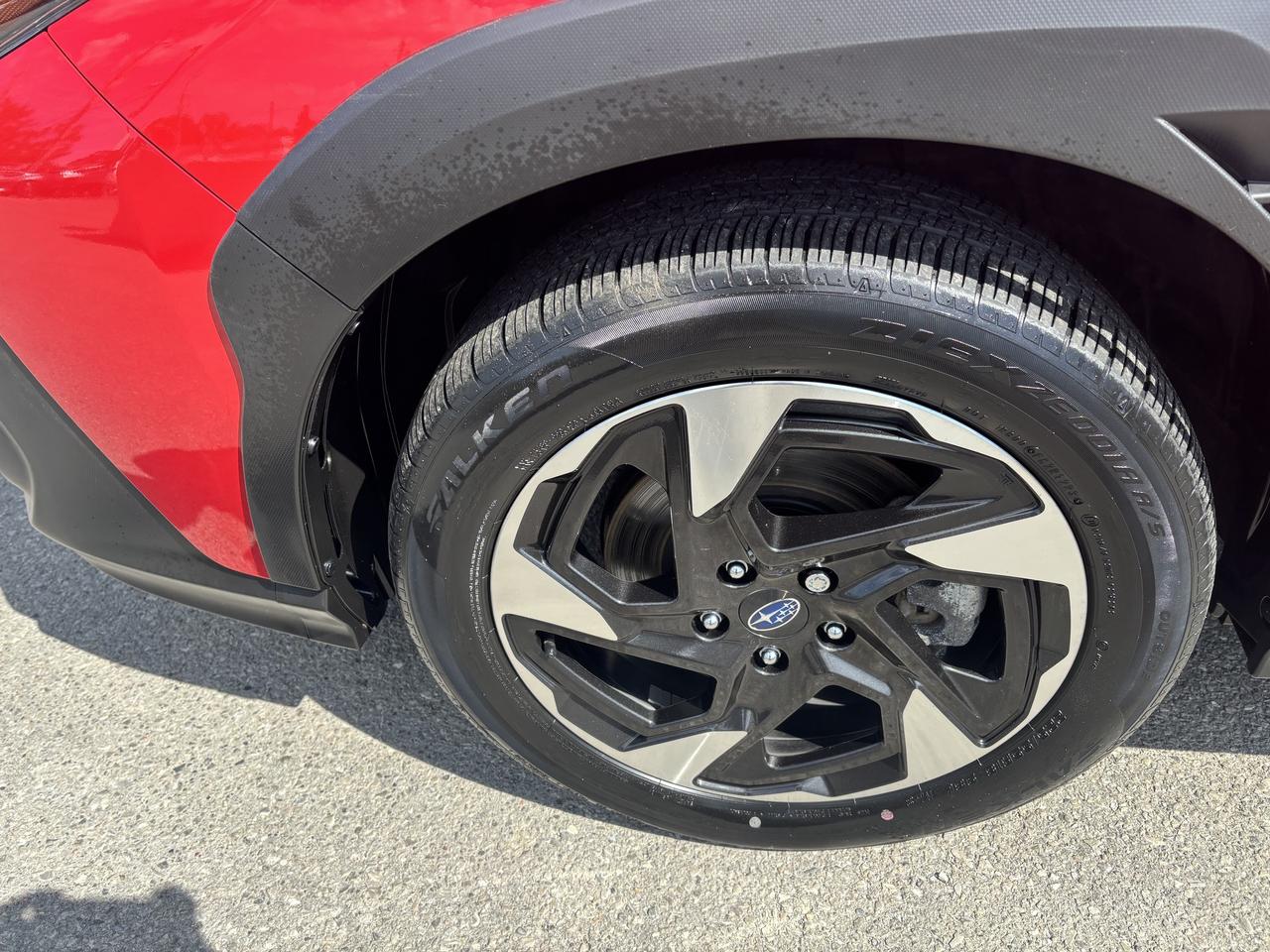 2024 Subaru Crosstrek Limited AWD, FROM 3.99% FINANCING AVAILABLE Photo