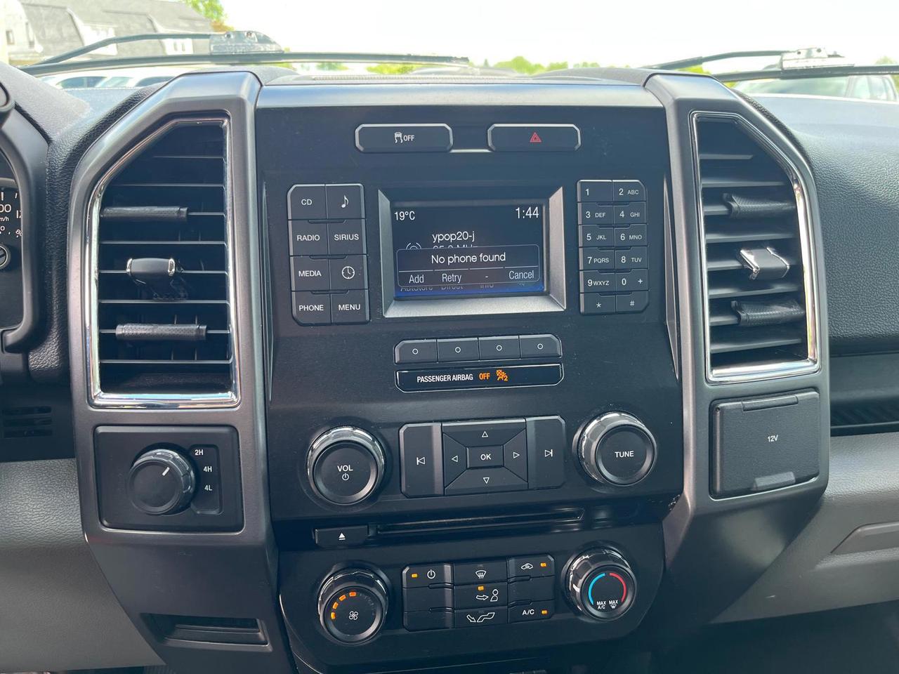 2016 Ford F-150 XLT Photo