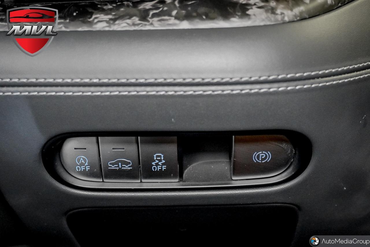 2023 Genesis G90 3.5T Prestige 4dr All-Wheel Drive Sedan Photo