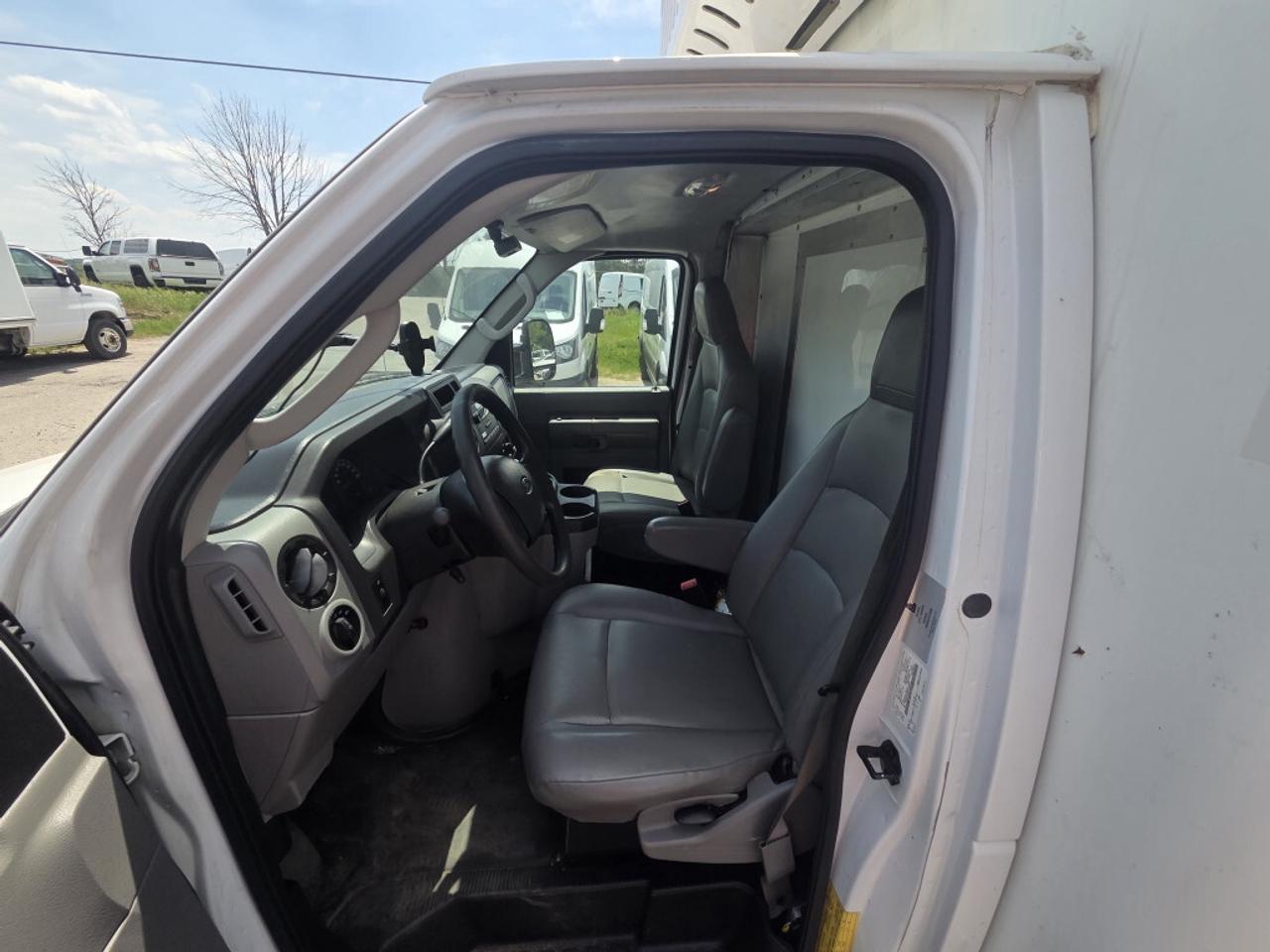 2019 Ford E-450 E-450 - 16Ft Box - Ramp - ATC Mid Temp Reefer Unit Photo