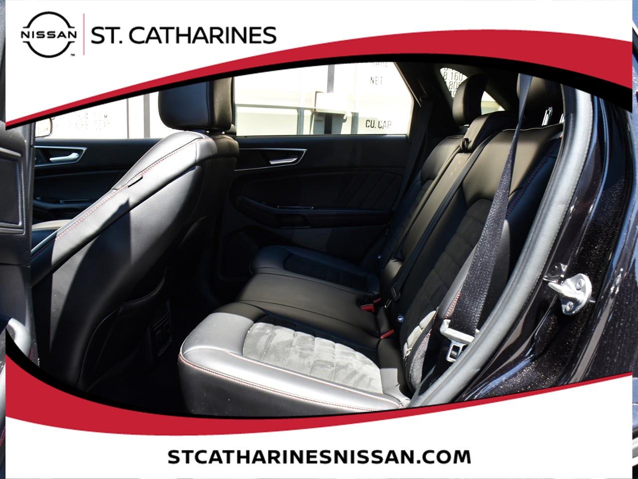 2020 Ford Edge ST Line Photo