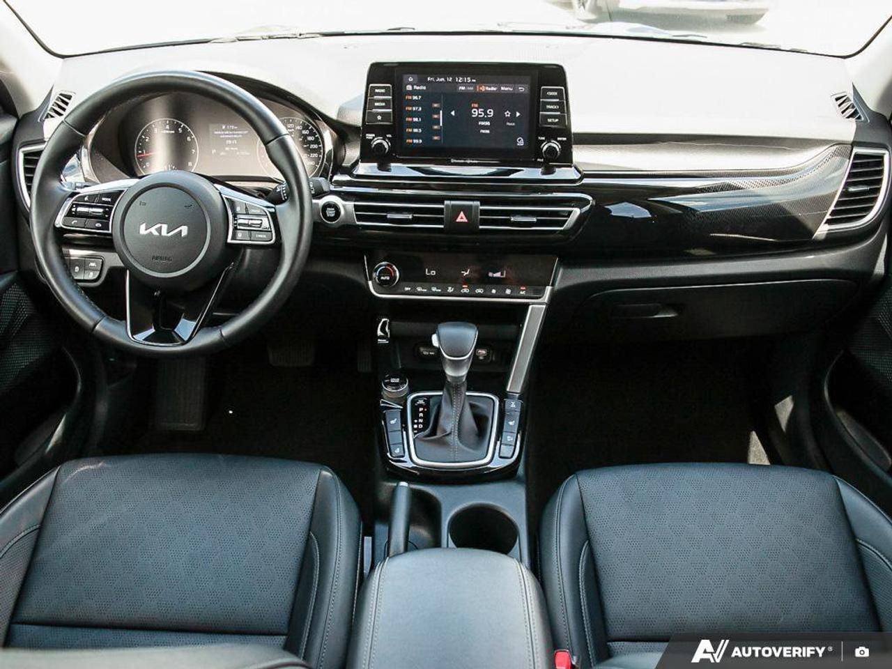 2023 Kia Seltos EX   AWD   Leather   Sunroof   Heated Steering Whe Photo