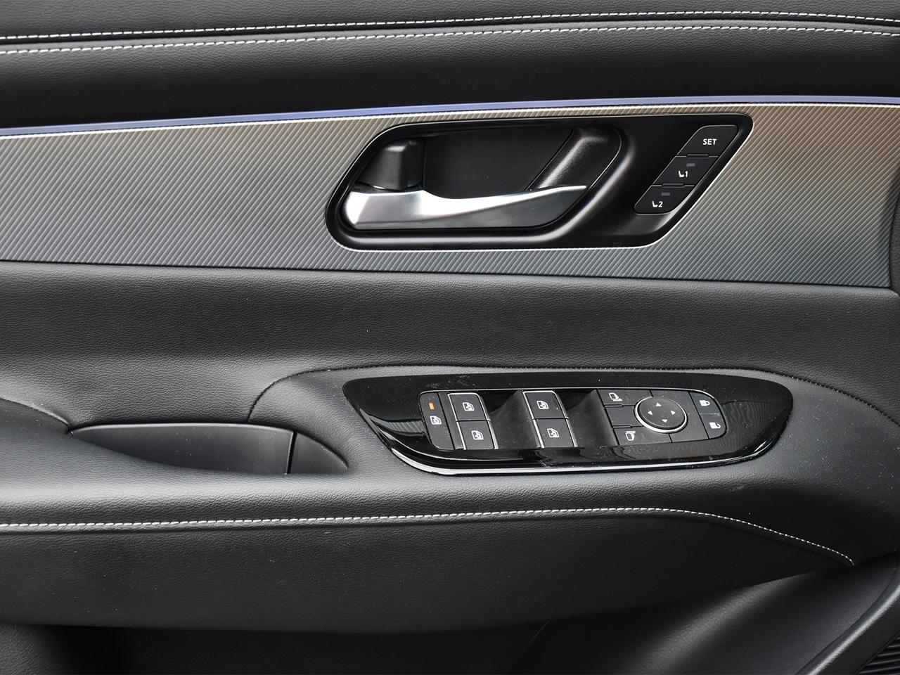 2025 Nissan Murano SL  - Certified - Leather Seats Photo