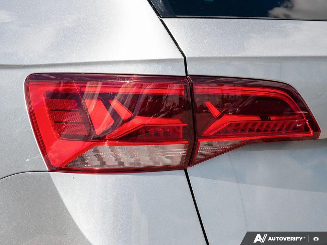 2024 Volkswagen Taos Comfortline Photo