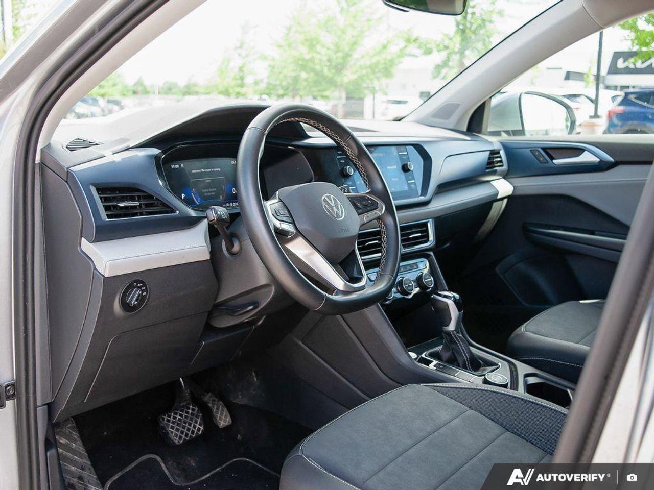 2024 Volkswagen Taos Comfortline Photo