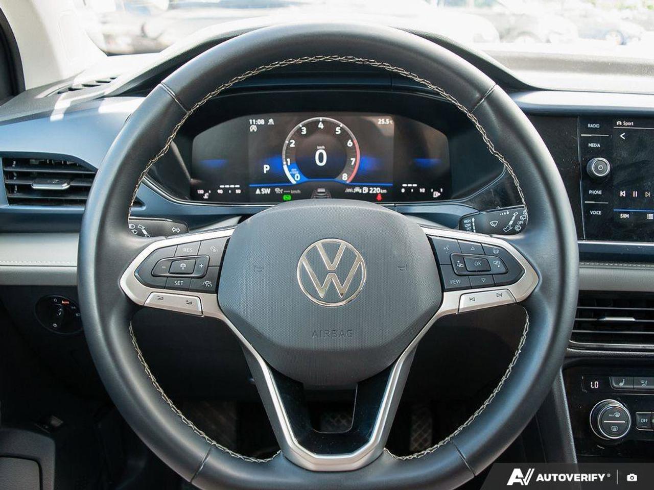 2024 Volkswagen Taos Comfortline Photo