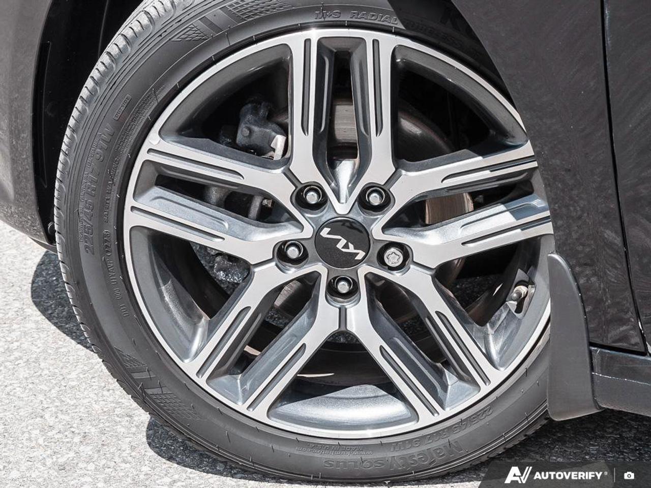 2023 Kia Forte GT-Line   Sunroof   Heated Seats & Steering Wheel Photo