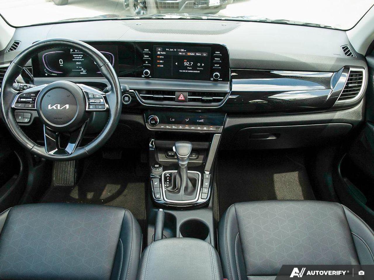 2024 Kia Seltos EX   AWD   Leather   Sunroof   Heated Steering Whe Photo