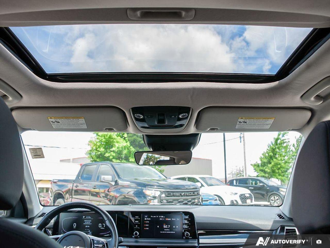 2024 Kia Seltos EX   AWD   Leather   Sunroof   Heated Steering Whe Photo