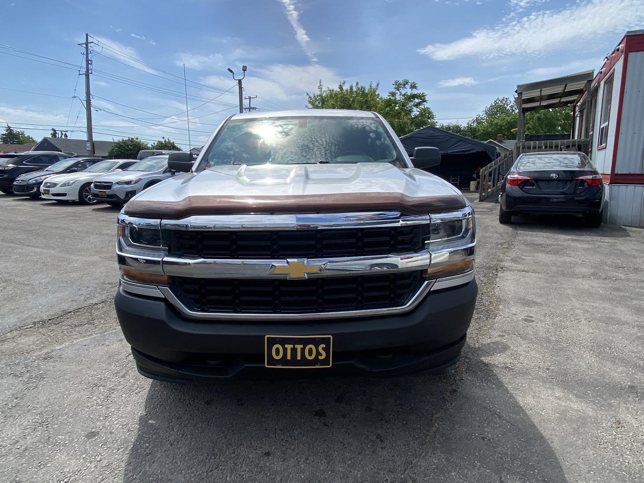 2018 Chevrolet Silverado 1500 4WD Double Cab 143.5  Work Truck Photo