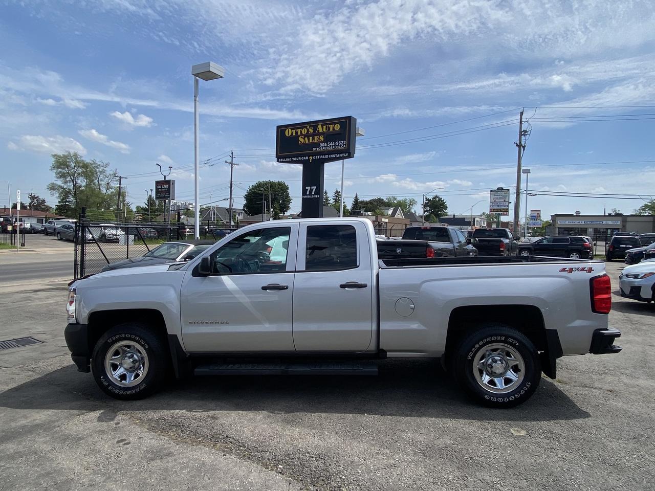 2018 Chevrolet Silverado 1500 4WD Double Cab 143.5  Work Truck Photo0