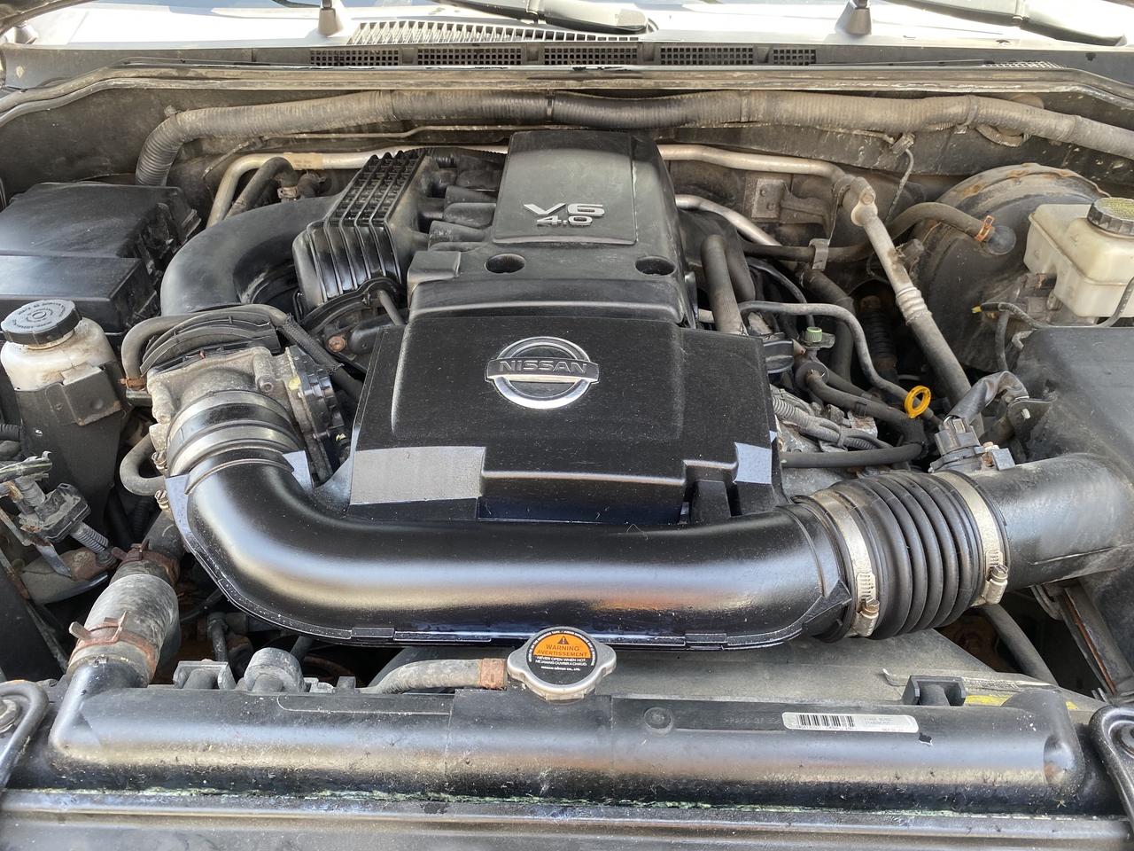 2013 Nissan Frontier 4WD Crew CAB LWB Auto SV Photo