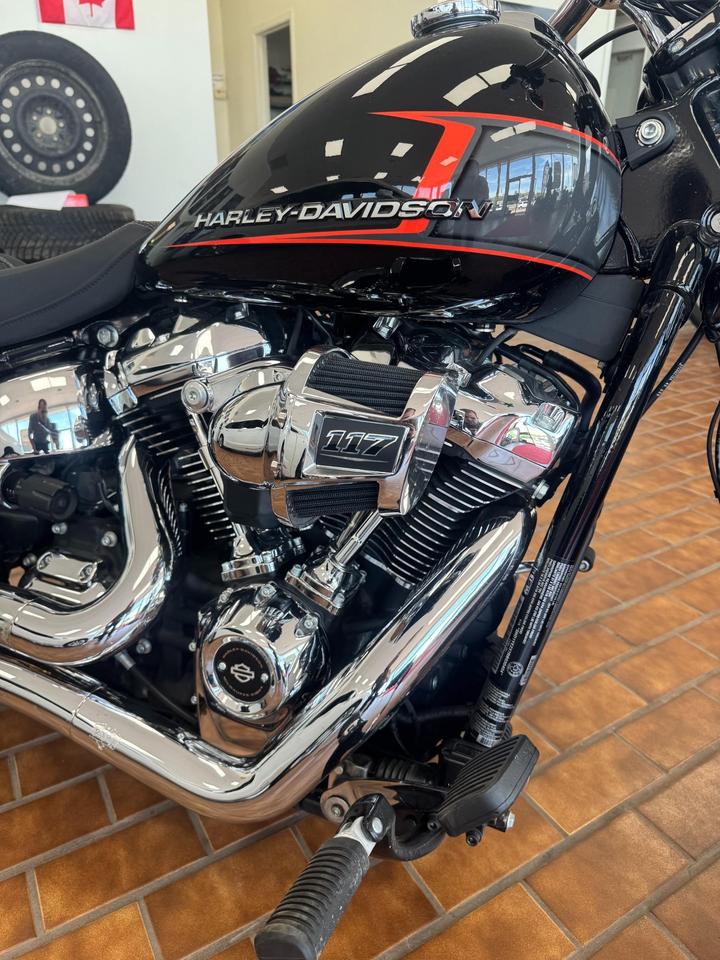 2024 Harley-Davidson BREAKOUT FXBR  Photo