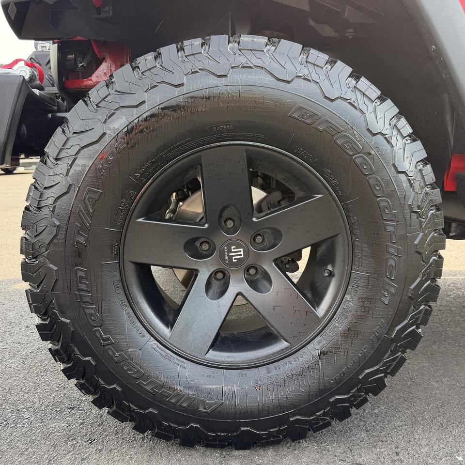 2017 Jeep WRANGLER UNLIMITED 4WD 4dr Big Bear -Ltd Avail- Photo