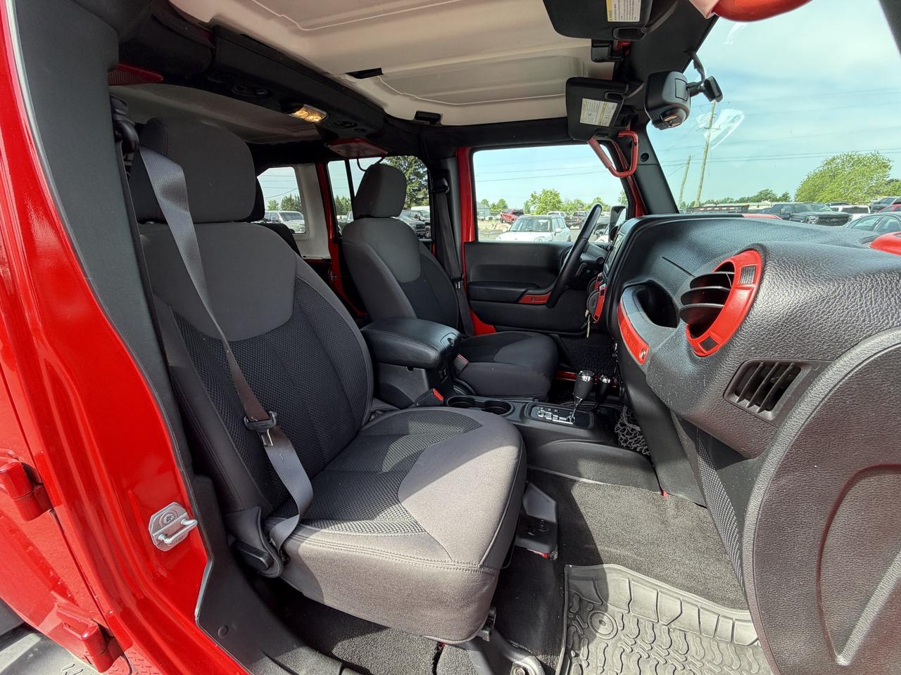2017 Jeep WRANGLER UNLIMITED 4WD 4dr Big Bear -Ltd Avail- Photo