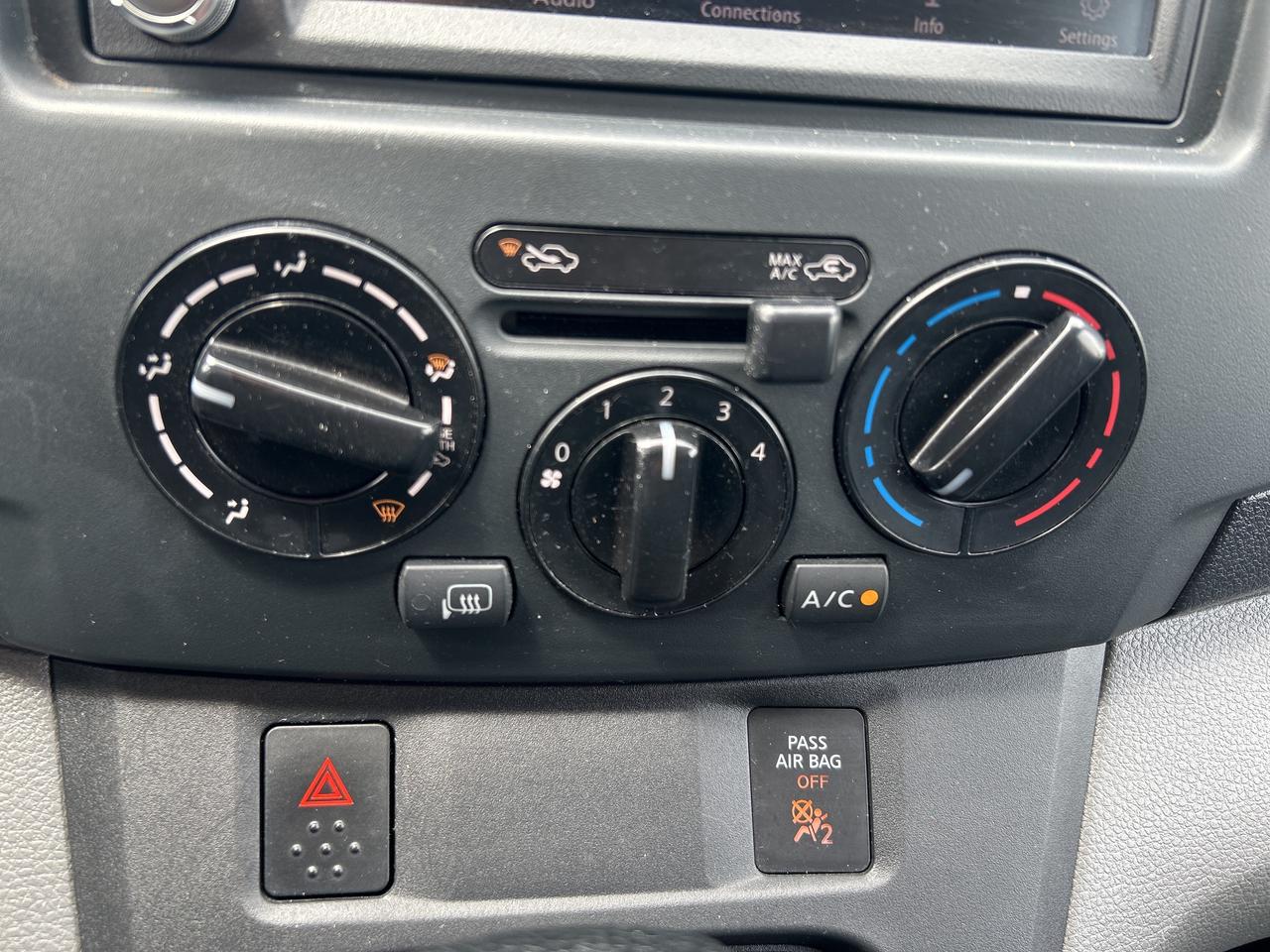 2021 Nissan NV200 Compact Cargo SV Photo
