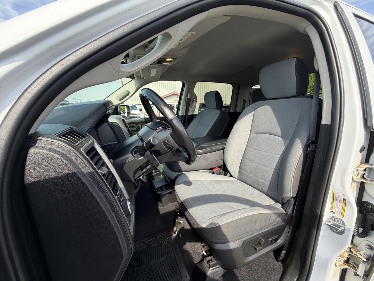 2021 RAM 1500 Classic Express 4x4 Crew Cab 5'7  Box Photo