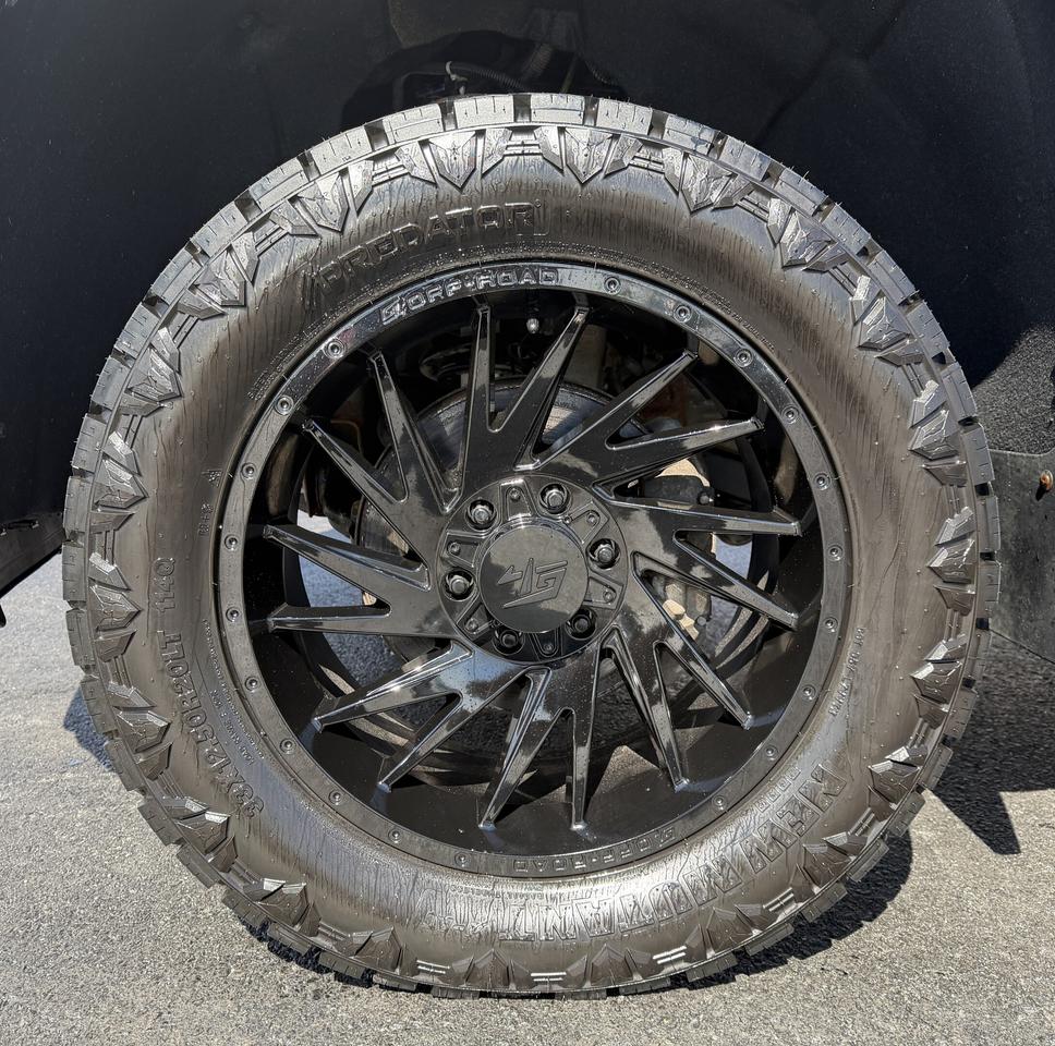 2024 Chevrolet Silverado 1500 4WD Crew Cab 147  RST Photo