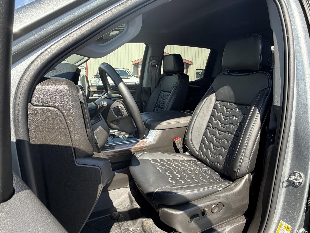2024 Chevrolet Silverado 1500 4WD Crew Cab 147  RST Photo