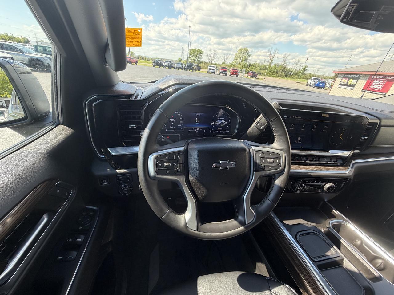 2024 Chevrolet Silverado 1500 4WD Crew Cab 147  RST Photo