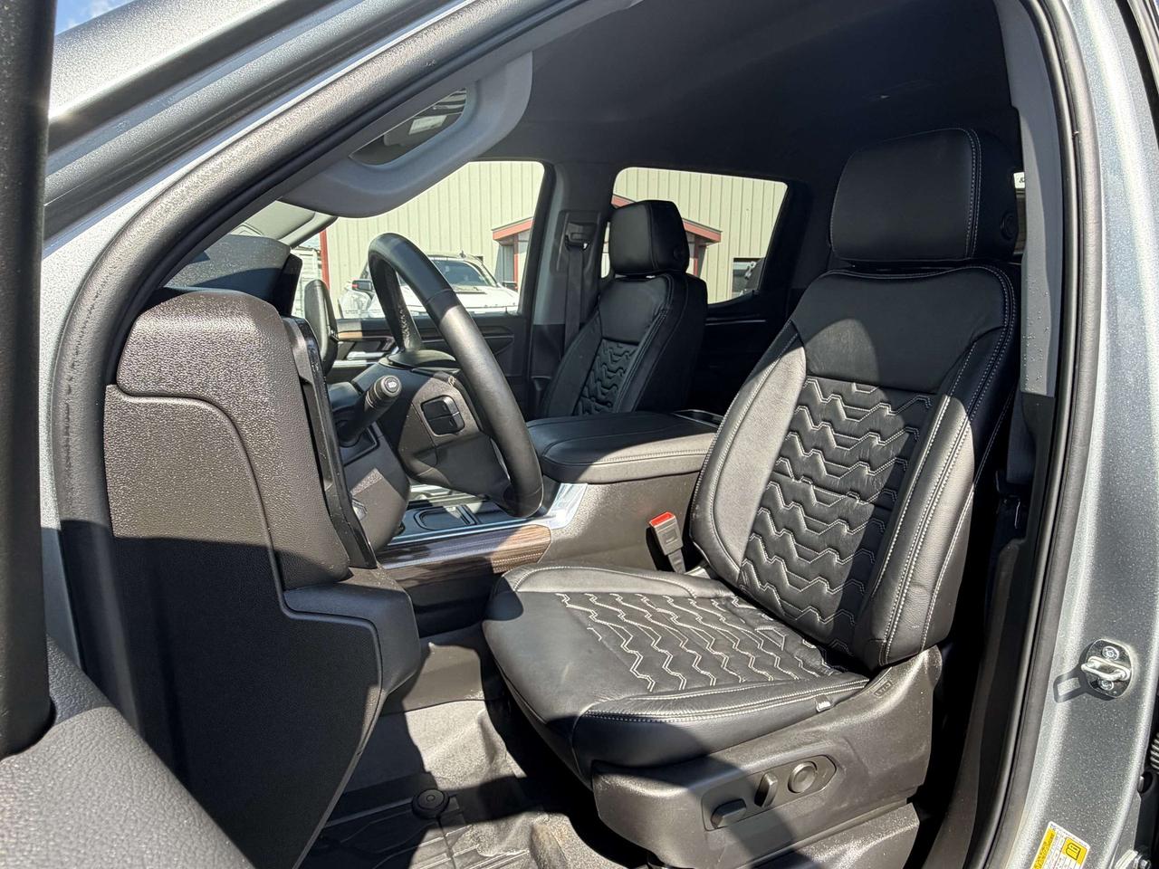 2024 Chevrolet Silverado 1500 RST LIFT/WHEEL/TIRE/LEATHER PKG!! Photo
