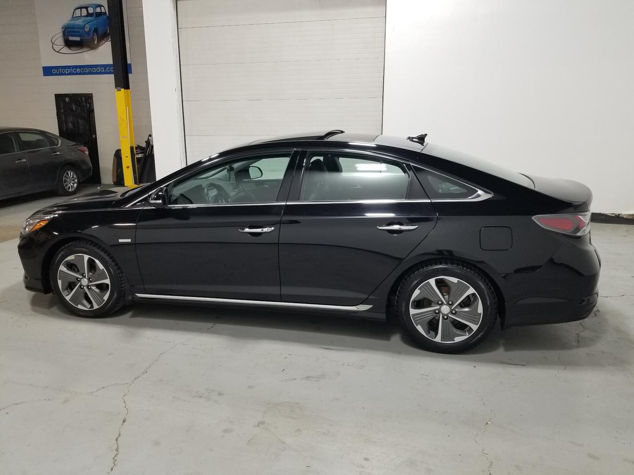 2018 Hyundai Sonata Hybrid Limited 4dr Sedan Photo