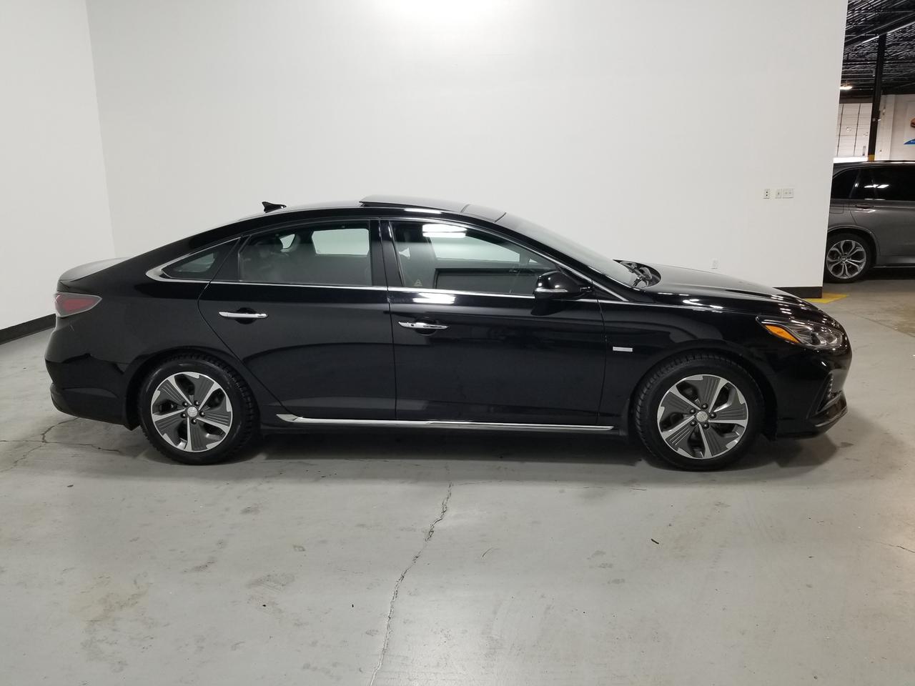 2018 Hyundai Sonata Hybrid Limited 4dr Sedan Photo