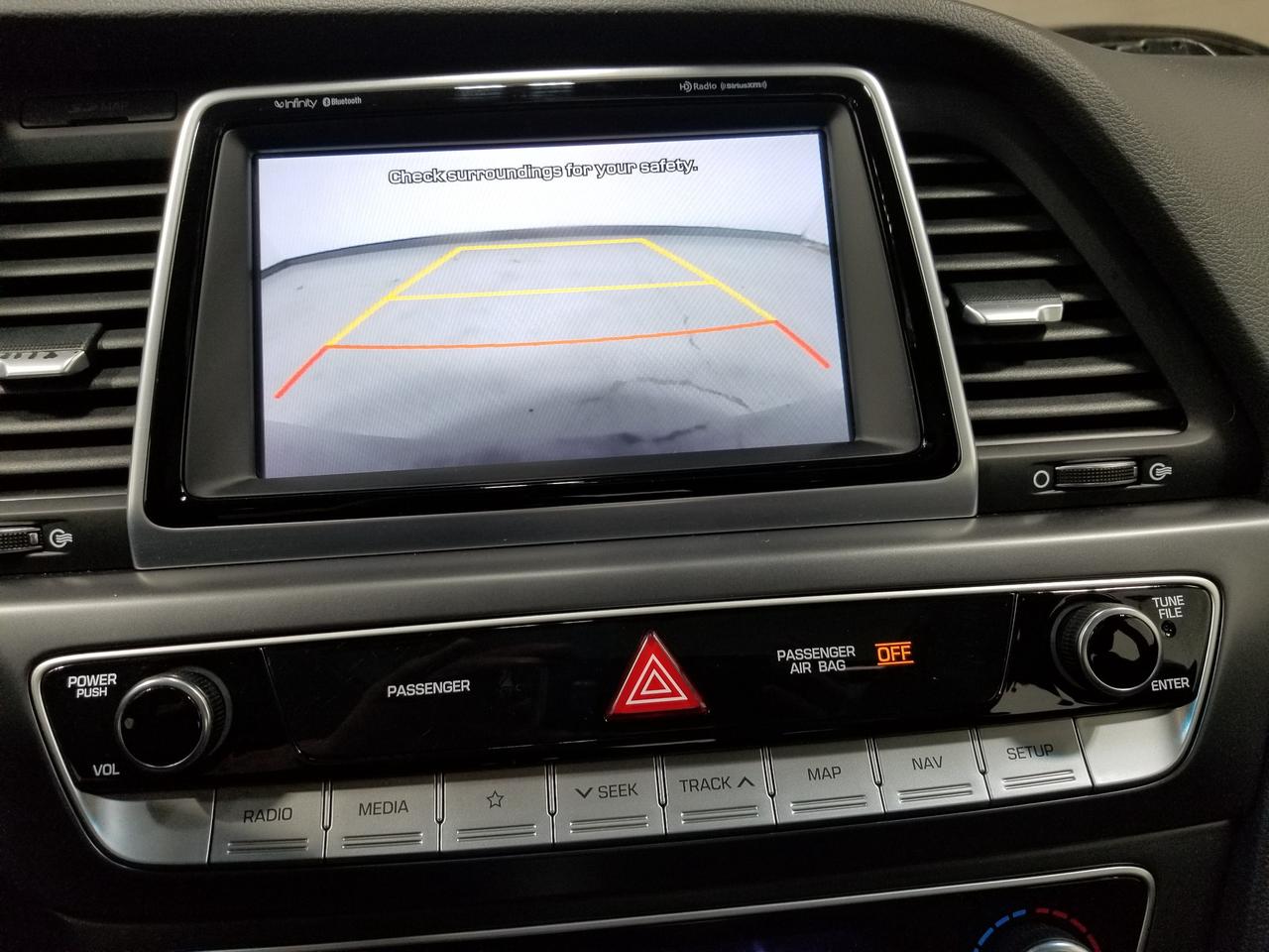 2018 Hyundai Sonata Hybrid Limited 4dr Sedan Photo