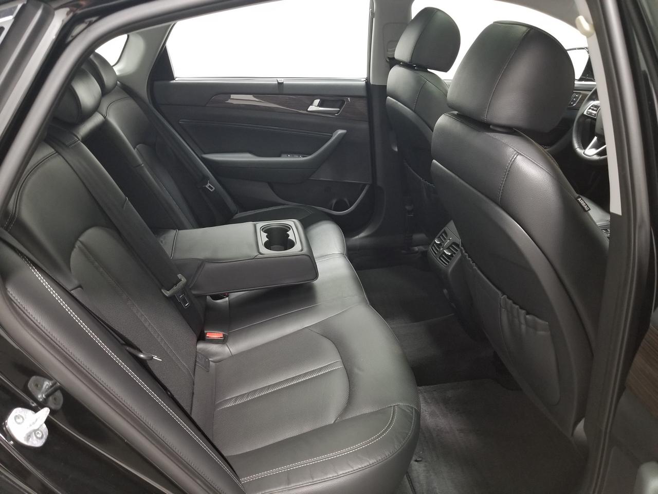 2018 Hyundai Sonata Hybrid Limited 4dr Sedan Photo
