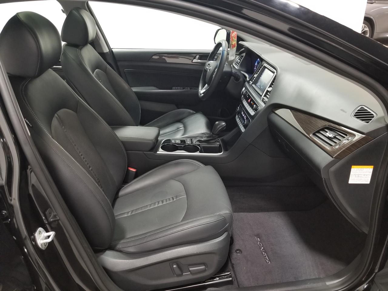 2018 Hyundai Sonata Hybrid Limited 4dr Sedan Photo