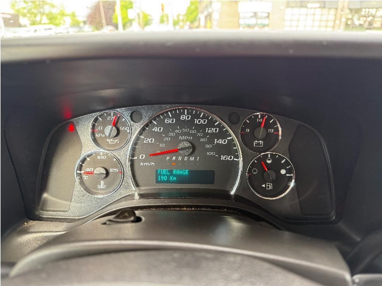 2016 Chevrolet Express Reefer Refrigerator  w/Standby Plug Only 48,986KM Photo