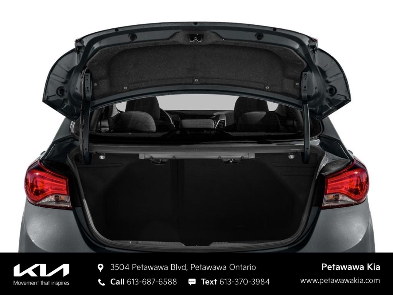 2015 Hyundai Elantra GLS (M6) 4dr Sedan Photo