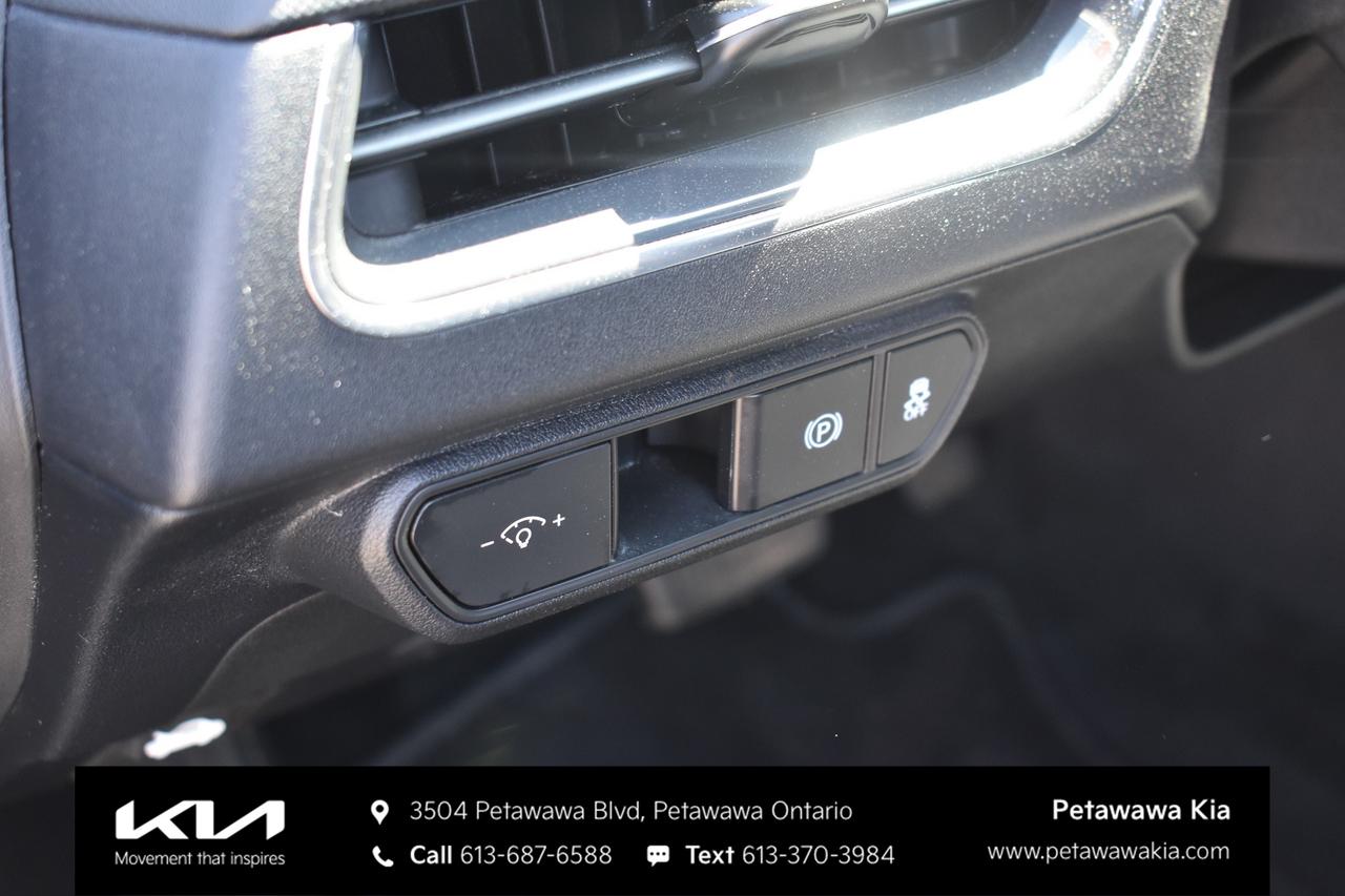 2025 Kia K4 EX 4dr Sedan Photo