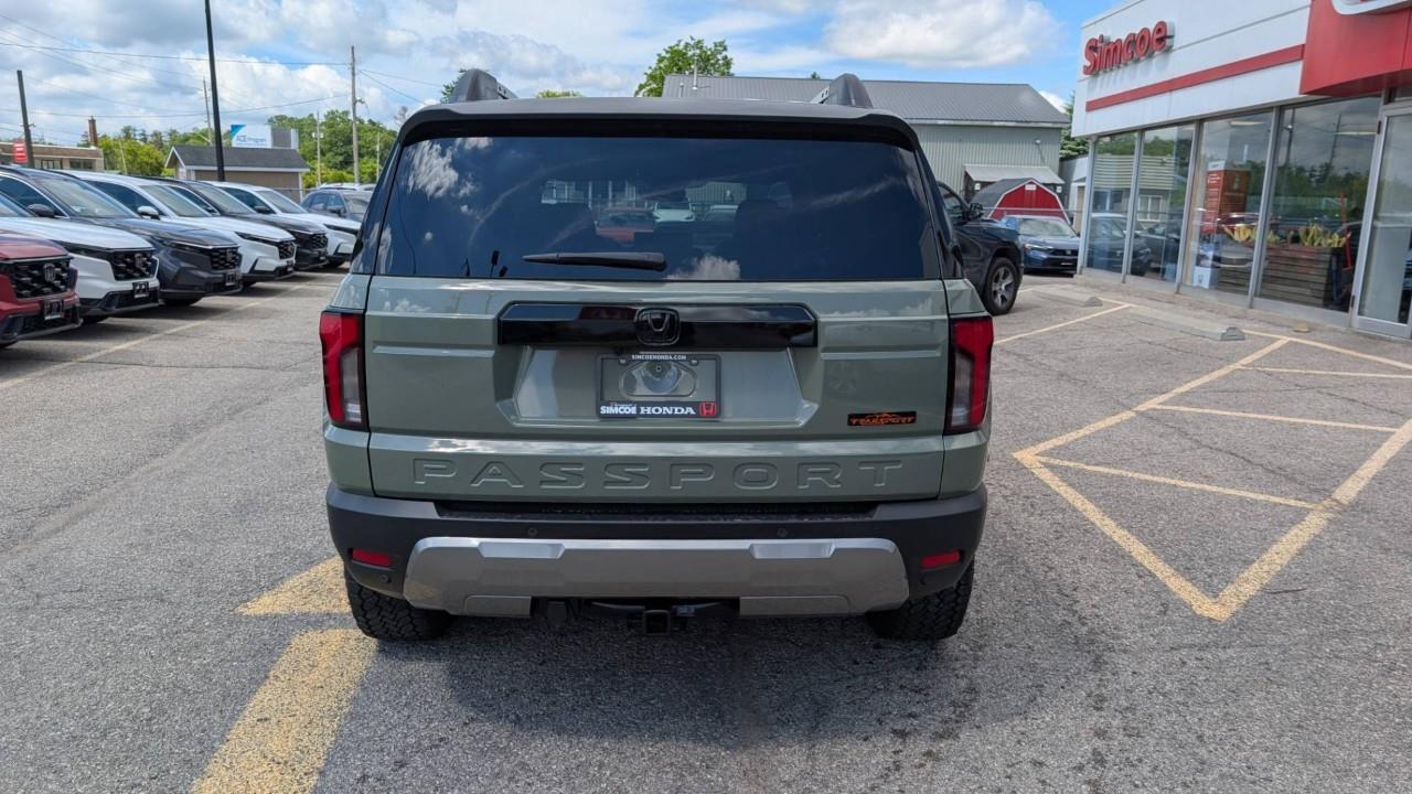 2026 Honda Passport TrailSport Touring Blackout 4dr All-Wheel Drive Photo3