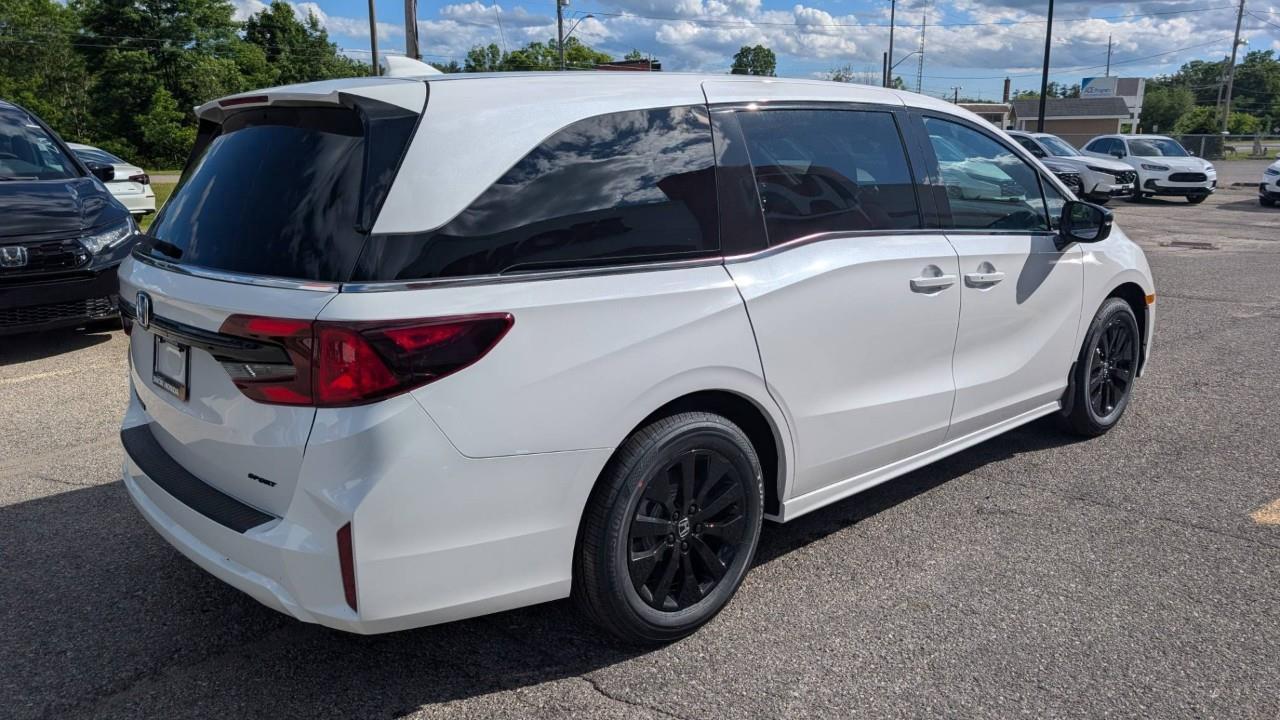 2026 Honda Odyssey Sport-L Passenger Van Photo